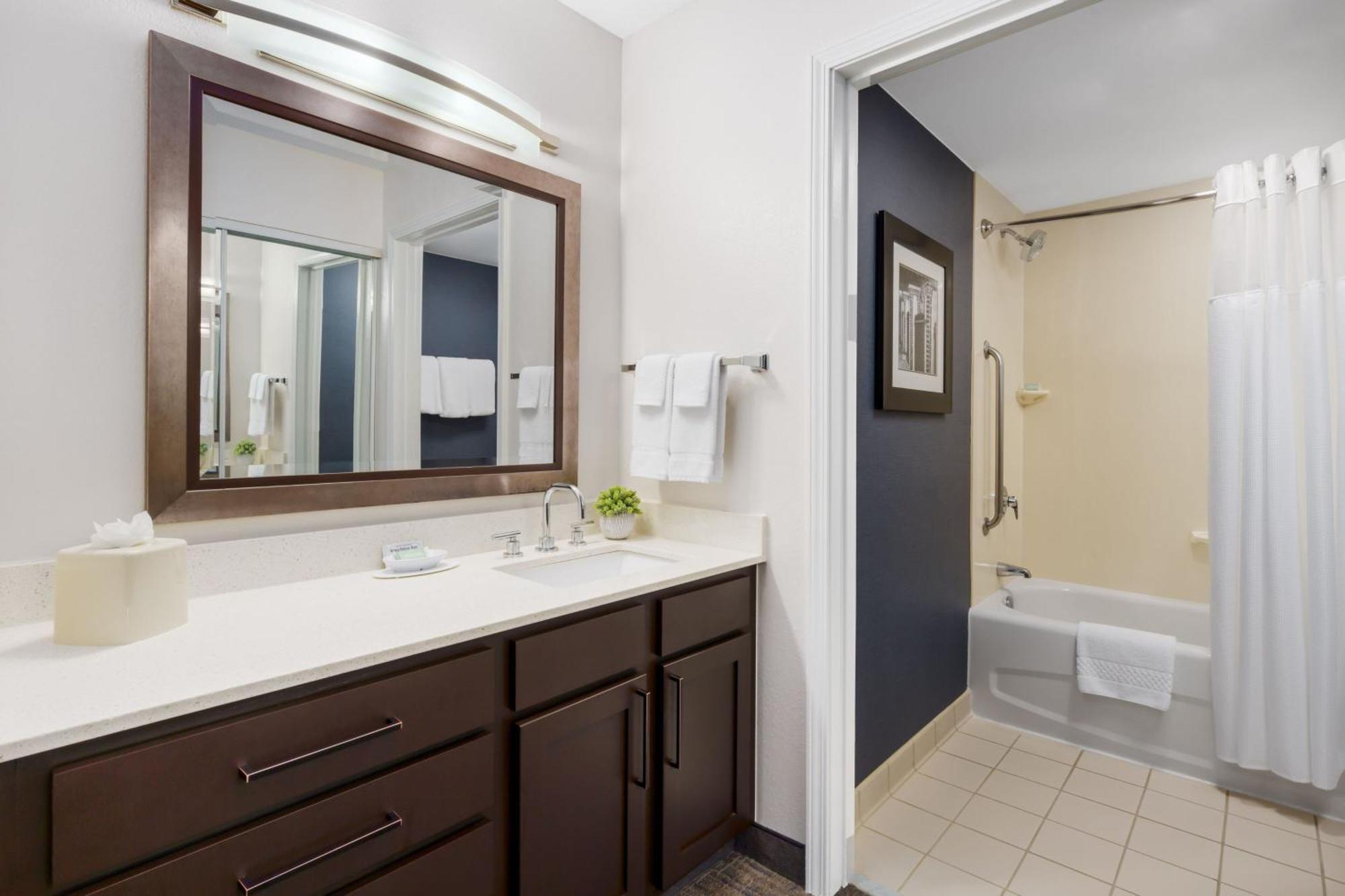 Residence Inn Boston Franklin Bagian luar foto