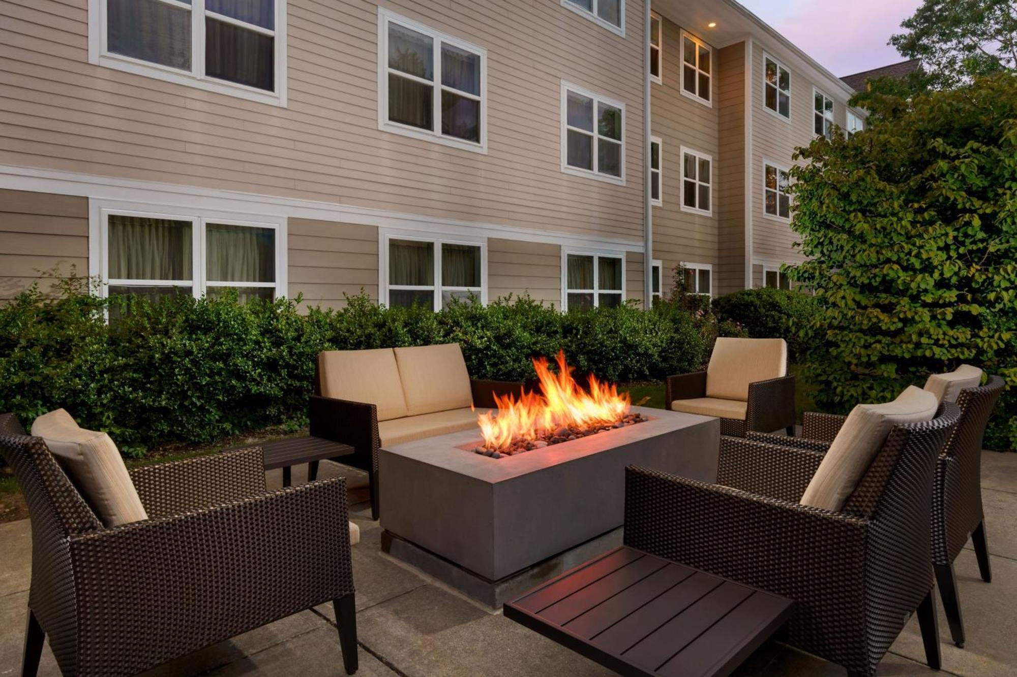 Residence Inn Boston Franklin Bagian luar foto
