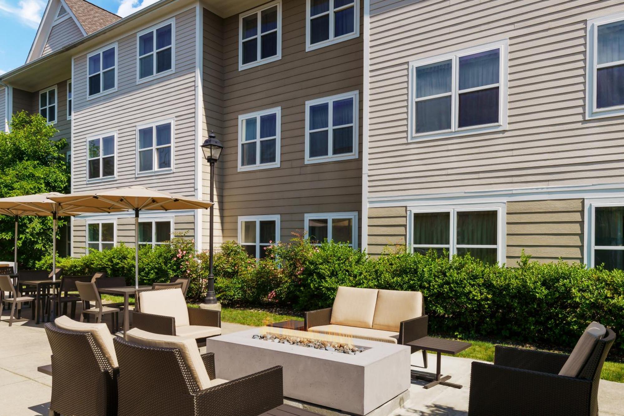 Residence Inn Boston Franklin Bagian luar foto